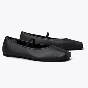 Tory Burch Runway Ballet flat BRAND NEW (almost)